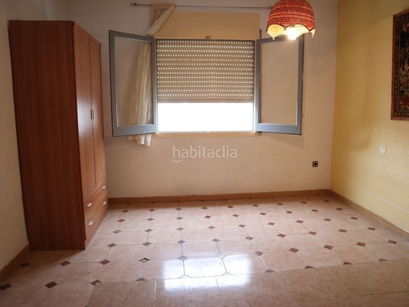 Foto b88e1363-501c-4154-81db-dfa270bd5914. Casa amb calefacció aparcament a Deltebre