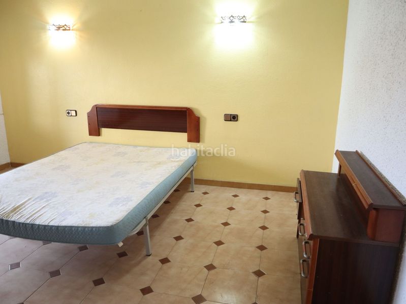 Foto bbb499c0-7ef5-4847-a91e-f42b4cc44f6f. Casa amb calefacció aparcament a Deltebre