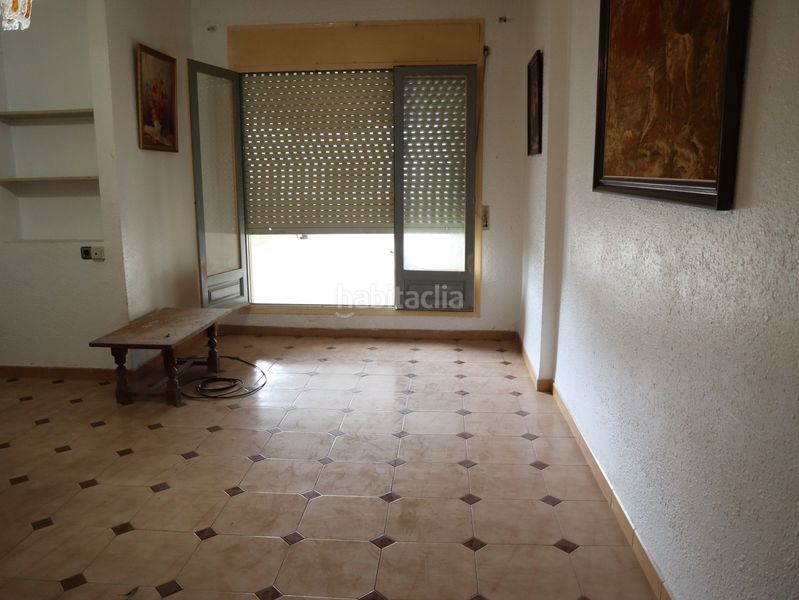 Foto d38ac7a9-e74f-4562-82b2-9d7dfd6a0df2. Casa amb calefacció aparcament a Deltebre