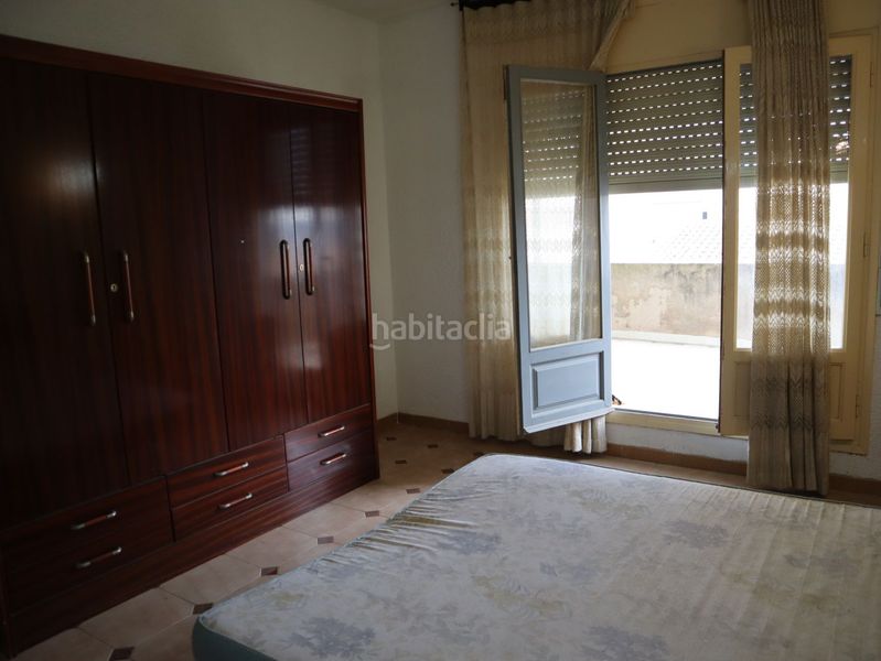Foto f9b65967-c976-4b22-9aa1-7e2ae5a8ac99. Casa amb calefacció aparcament a Deltebre