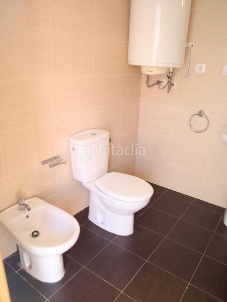 Foto 019c3de4-a773-4d1f-b2d2-1e04b0e91782. Rent duplex with heating parking in Sant Jaume d´Enveja