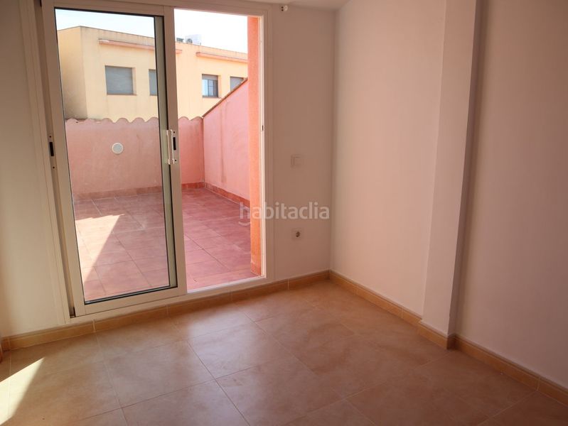 Foto 39e3266f-b349-4209-831b-152e68f4fecc. Rent duplex with heating parking in Sant Jaume d´Enveja
