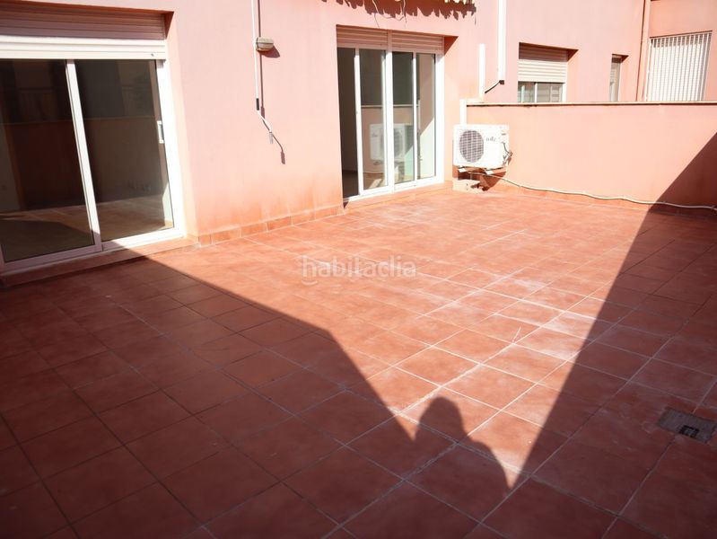 Foto 43a9ee6e-300a-489e-a5dd-ea46708ffa21. Rent duplex with heating parking in Sant Jaume d´Enveja