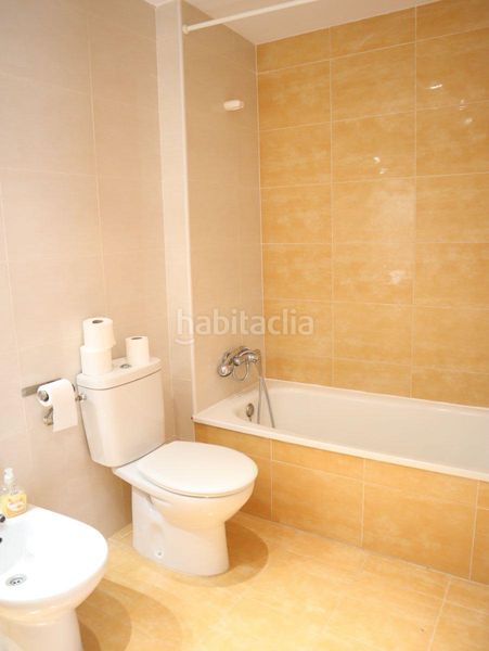 Foto 4d7150f8-b5e8-46cc-a06f-b1fcc2efb69a. Rent duplex with heating parking in Sant Jaume d´Enveja