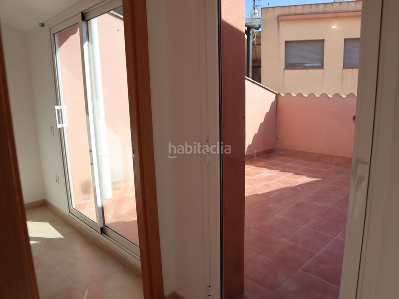 Foto 50cb1b42-4d7d-4e05-b82e-ad8ffab2a4ec. Rent duplex with heating parking in Sant Jaume d´Enveja
