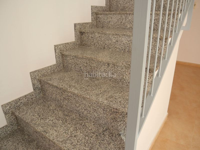 Foto c3b7de86-fba5-41d8-8a4e-a9a58ef7aaf0. Rent duplex with heating parking in Sant Jaume d´Enveja