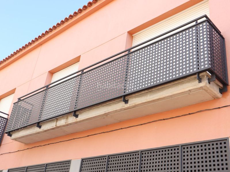 Foto d15a9cf6-d232-4018-ac86-ab23d945763f. Rent duplex with heating parking in Sant Jaume d´Enveja