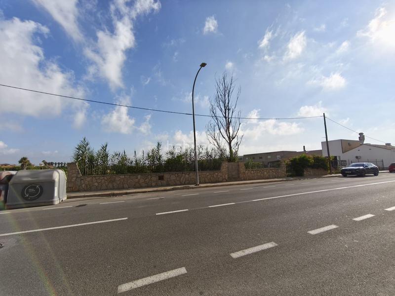 Foto c4620a8d-f0dd-454d-b28c-9aa81a36d5b4. Terreny residencial a robert graupera 198 a Deltebre