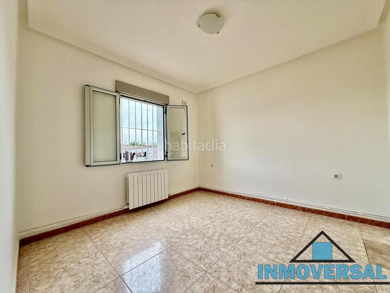 Foto 11219e5d-e66f-4078-bc5f-e58669e91c81. Planta baixa amb calefacció a Casetas-Villarrapa Zaragoza