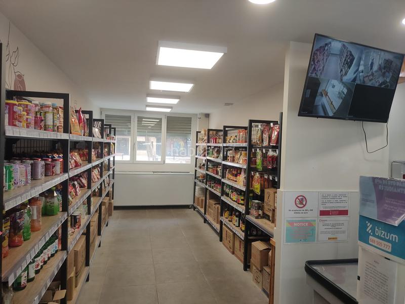 Foto 117e56d9-8b97-4db2-9b23-9ccbd786b780. Traspaso local comercial minimarket con take away - muchos equipos - reforma reciente en Valencia