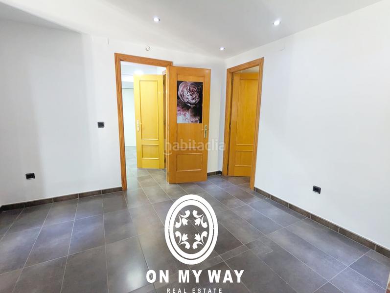 Foto 37a35fd7-6843-4f12-9609-8ab178f5dde7. Transfer business premise with heating in Malilla Valencia