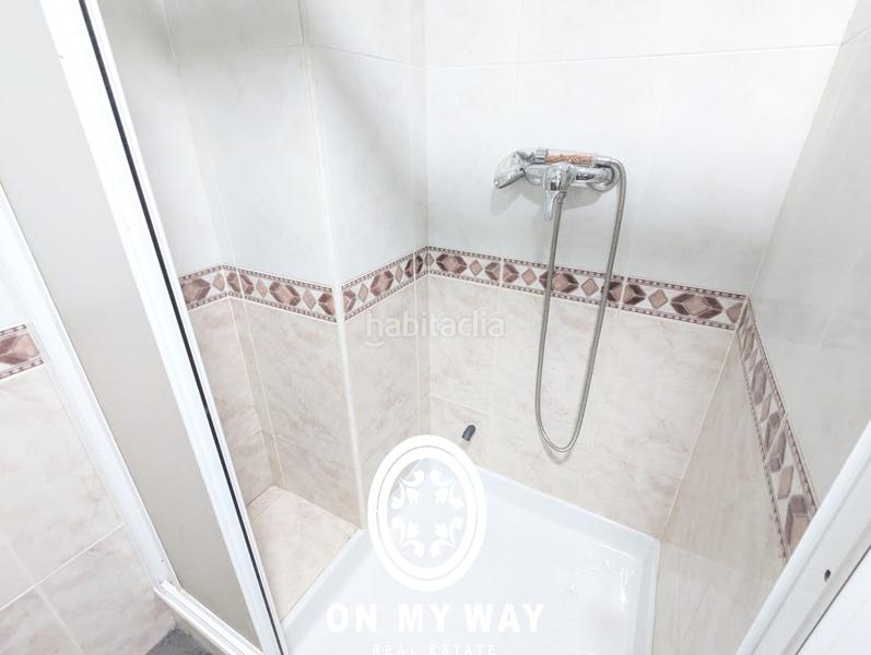 Foto 3bafaa21-7e54-4739-bcc0-3c10f1454c6e. Traspàs local comercial amb calefacció a Malilla Valencia