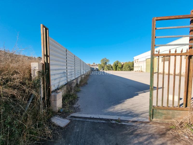 Foto a997215c-6c4d-4189-b034-31dcdeeeaa0a. Capannone industriale in camino entrepinos c 15 in Aspe