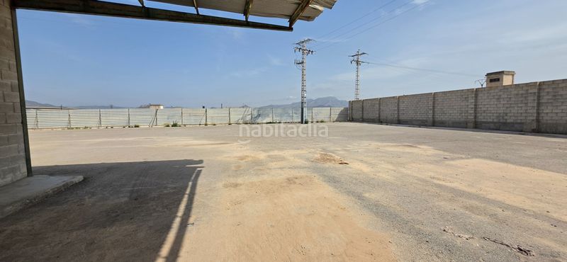 Foto bc068e2e-f523-4a31-a525-274552fce0c4. Nau industrial a camino entrepinos a 4 a Pedanías Este Aspe