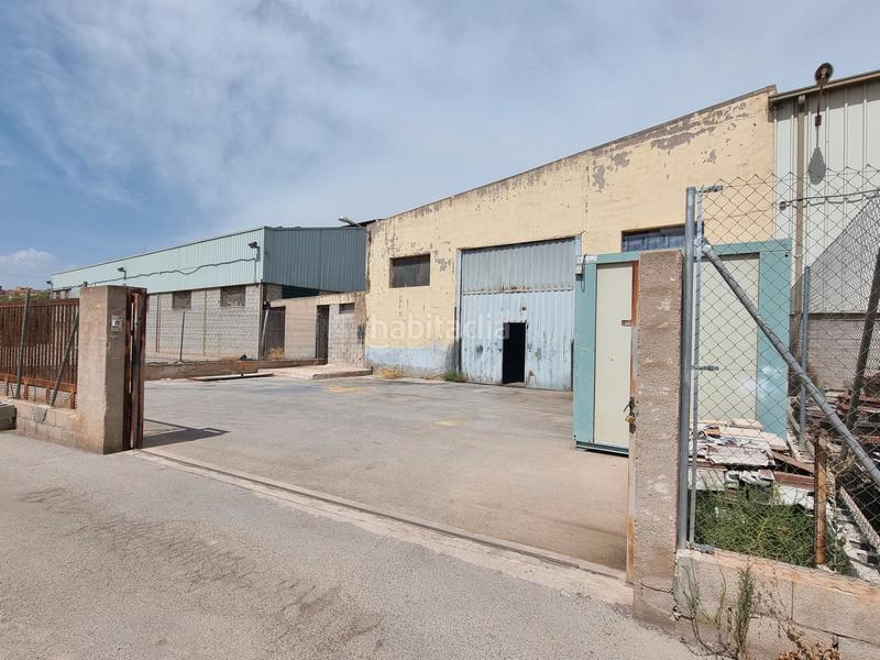 Foto f0f5886a-744e-42c3-add3-fb059aad1528. Capannone industriale in camino entrepinos b 26 in Aspe