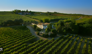 Finca rústica a Pedanías Este. Finca con gran casa de campo y embalse