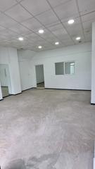 Alquiler Local Comercial en Calle maestro albeza 33. Local comercial/oficina en parque huerto.