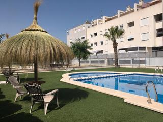 Affitto Piano terra in Calle manuel ortuño marcos 1. Vivienda con gran terraza en urbanización residencial