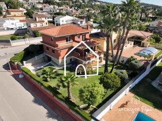 Xalet a Els Masos - Els Garrofers. Casa o chalet de 300m2 en comaruga