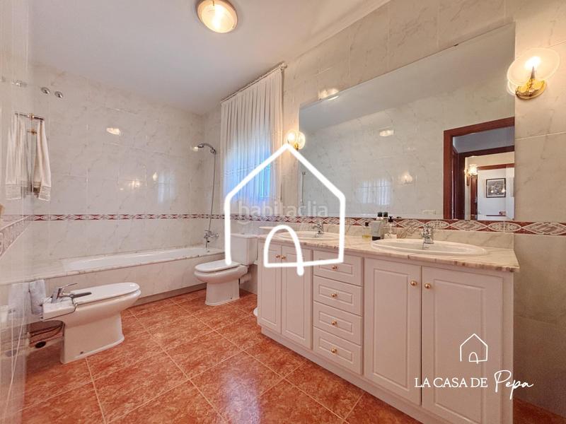 Foto 6a69b88b-98cb-4658-8093-b29793b168fb. Xalet amb aparcament a Els Masos - Els Garrofers Coma-ruga