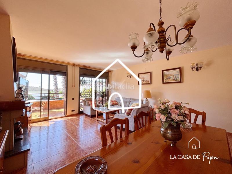 Foto 9480e180-a522-4299-bd5e-6346a81e32b1. Xalet amb aparcament a Els Masos - Els Garrofers Coma-ruga