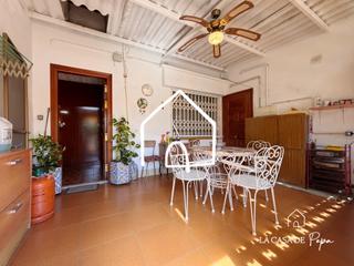 Etagenwohnung in Vilamarina. Acogedor piso en viladecans  barri sales con terraza
