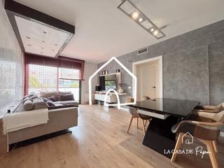 Pis a Vilamarina. Piso amplio y exterior en finca semi nueva con plaza de parking