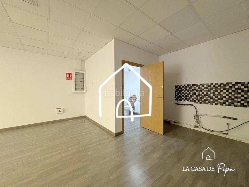 Foto 59046ee6-f8bd-4683-a461-61d22af0cbf9. Locale commerciale in Centre Viladecans