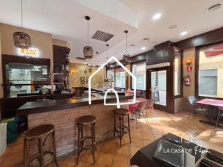 Lloguer Local Comercial a Centre. Local en traspaso