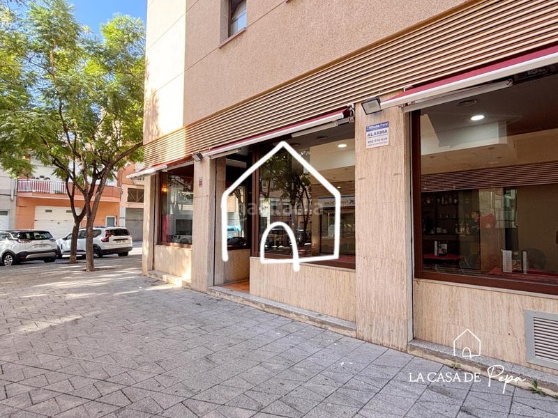 Foto c1349a52-6b91-4c70-857d-ef1997f94a87. Location local commercial dans Centre Viladecans