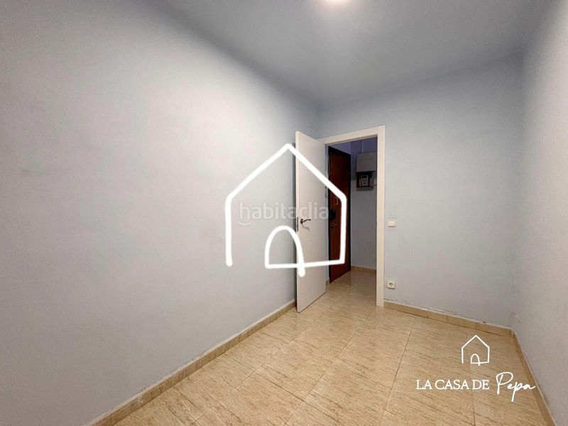 Foto b60c9b19-c38a-407d-8294-1159fb729230. Planta baixa a Centre Viladecans