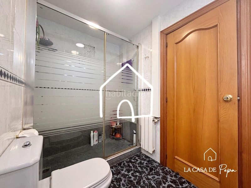 Foto 55e7c3e4-0eed-4817-b644-7191065ba1b6. Àtic amb calefacció a Centre-Estació Gavà