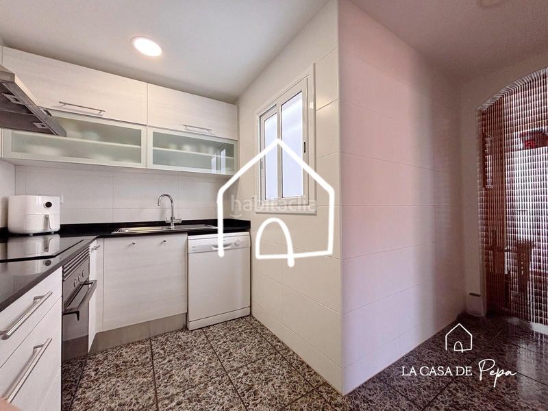 Foto c90aa786-4eec-4572-9bc8-781791ad2309. Àtic amb calefacció a Centre-Estació Gavà