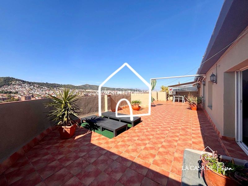 Foto d4317dbb-dc98-46e7-93ec-44477cfabee4. Àtic amb calefacció a Centre-Estació Gavà