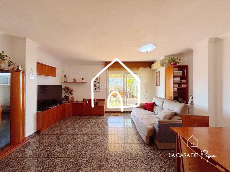 Foto d8c2bad2-b52b-47cc-bf01-de42220738df. Àtic amb calefacció a Centre-Estació Gavà