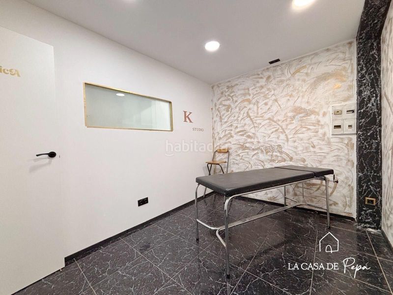 Foto 1948f842-cdfa-489c-b502-ac8d7688a101. Local comercial a Centre Viladecans