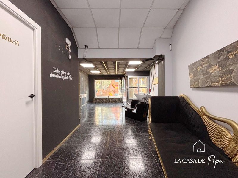 Foto 44a55e08-dd65-4af4-a525-679ecb935657. Local comercial a Centre Viladecans
