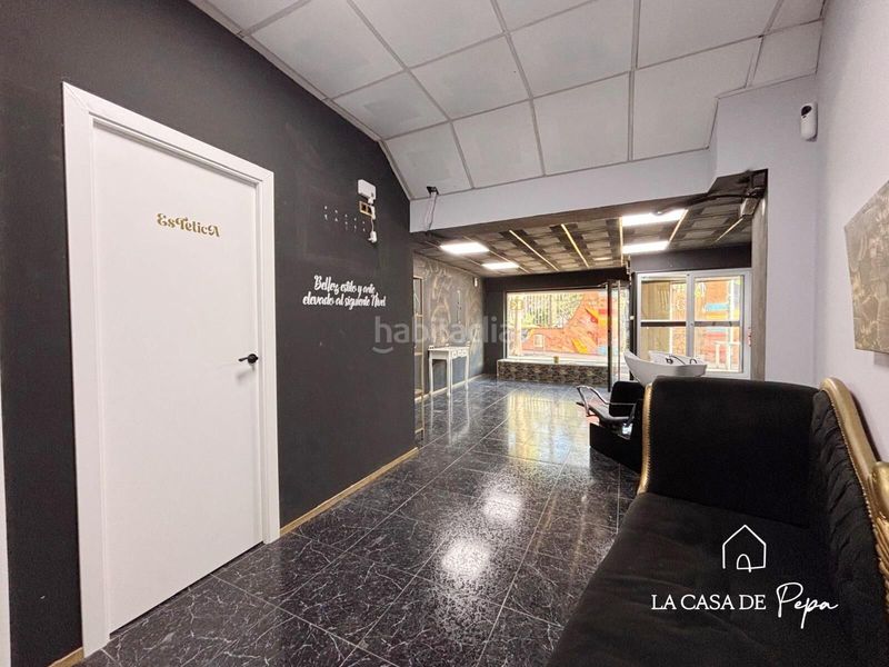 Foto f7ffe276-65f4-4d07-9b4e-b0e10f67b1b6. Local comercial a Centre Viladecans