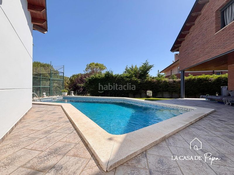 Foto 43a13da7-8318-4c33-9c92-c916decd1bf4. Casa amb calefacció aparcament piscina a Begues