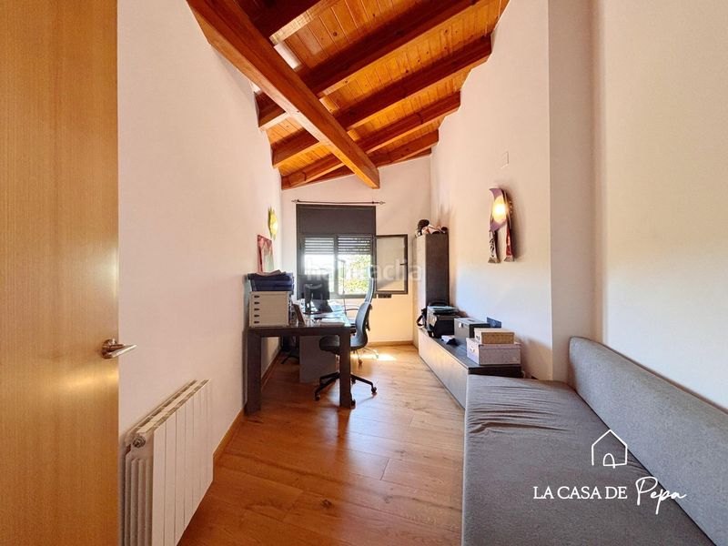 Foto 5a2901e0-b13f-4b92-b09a-9b7b0b393b4a. Casa amb calefacció aparcament piscina a Begues