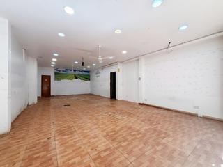 Lloguer Local Comercial a Centre. Oportunidad única en el corazón de la ciudad!