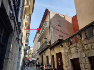 Pis a Calle ruamayor 8. Os presentamos en multi-exclusividad esta vivienda en el casco h