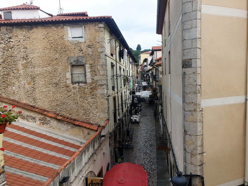 Foto e71b5e1d-60ab-4d6c-981a-d24ee4ae2ff4. Pis a calle ruamayor 8 a Centro Laredo