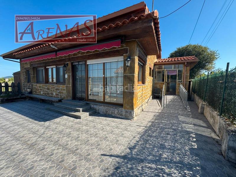 Foto 98ec3d10-6eb7-407e-974a-9b9e0430512c. Casa en carretera a polígono 21 casa independiente para entrar en Laredo