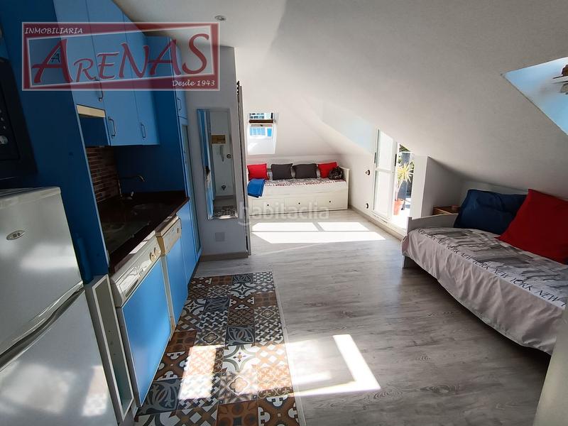 Foto 2721a5d0-92f4-4b8e-894c-22b3605d3b36. Àtic a calle padre ignacio ellacuría 119 a Carlos V Laredo