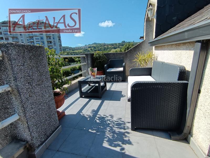 Foto 56c0e07e-7cb9-4f84-a94a-13242d7c63ad. Àtic a calle padre ignacio ellacuría 119 a Carlos V Laredo