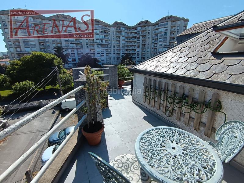 Foto 5c288a0c-efe3-4b34-8f65-721ae08a84e6. Àtic a calle padre ignacio ellacuría 119 a Carlos V Laredo