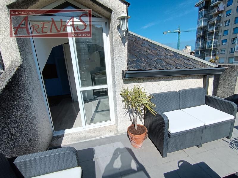 Foto d3c067eb-b749-4dd8-8ff8-ec62710e7144. Àtic a calle padre ignacio ellacuría 119 a Carlos V Laredo