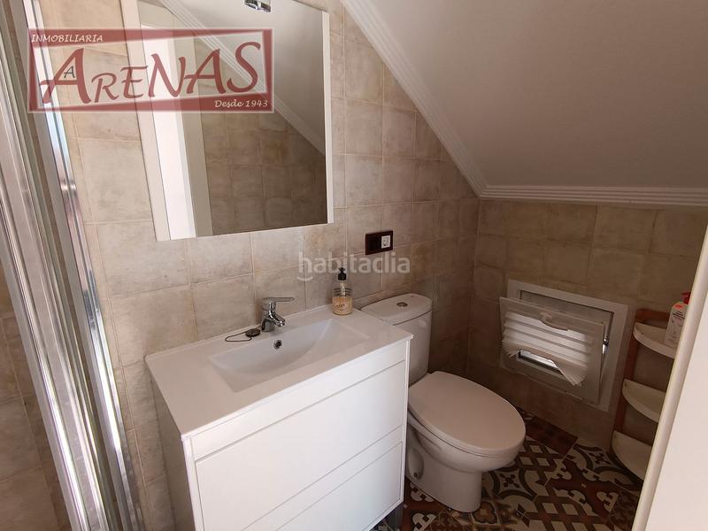 Foto dd39f107-2af9-486a-a197-e35cfc990ed9. Àtic a calle padre ignacio ellacuría 119 a Carlos V Laredo