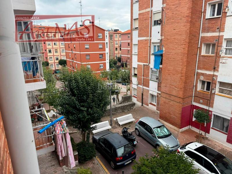 Foto bccc49cd-3aa8-451e-9b7b-57cc4207e886. Piso en barrio de los marineros 13 en Centro Castro - Urdiales